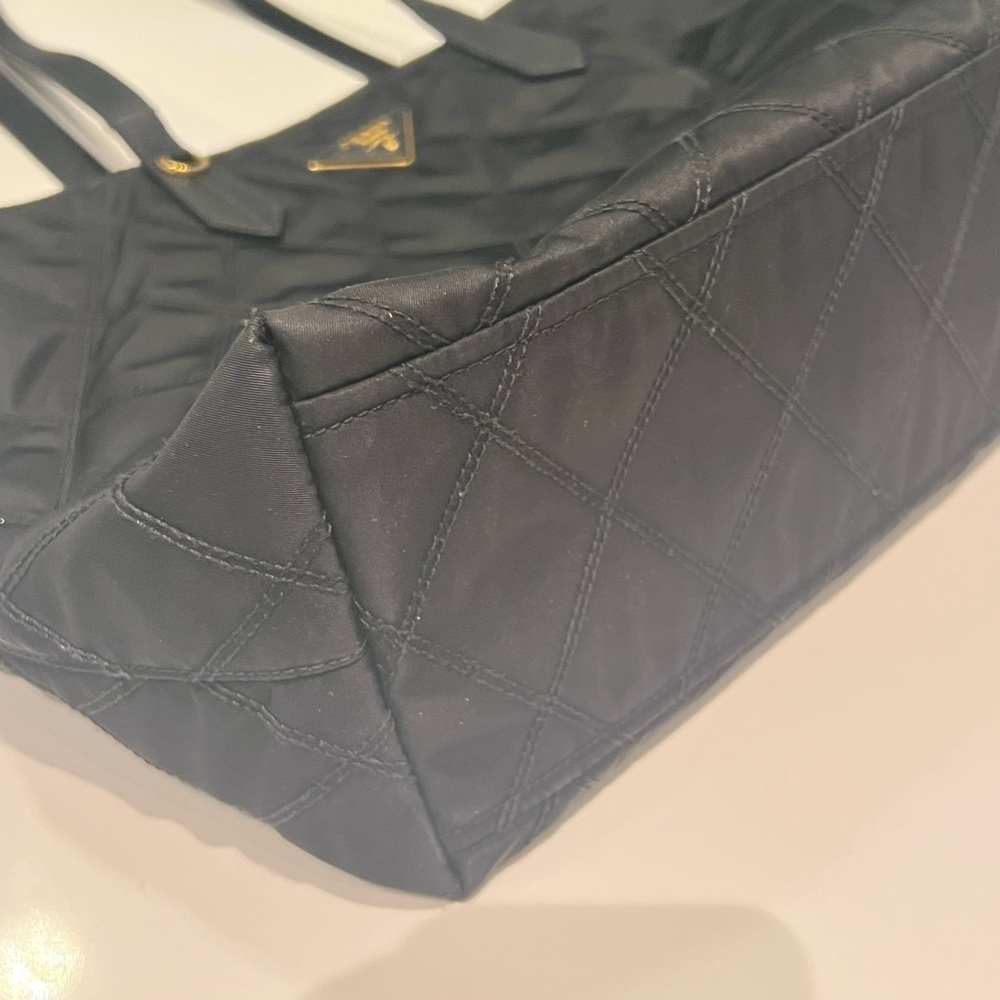 Prada Black Tessuto Impuntu Tote Bag ๐๐ - Picture 4 of 13